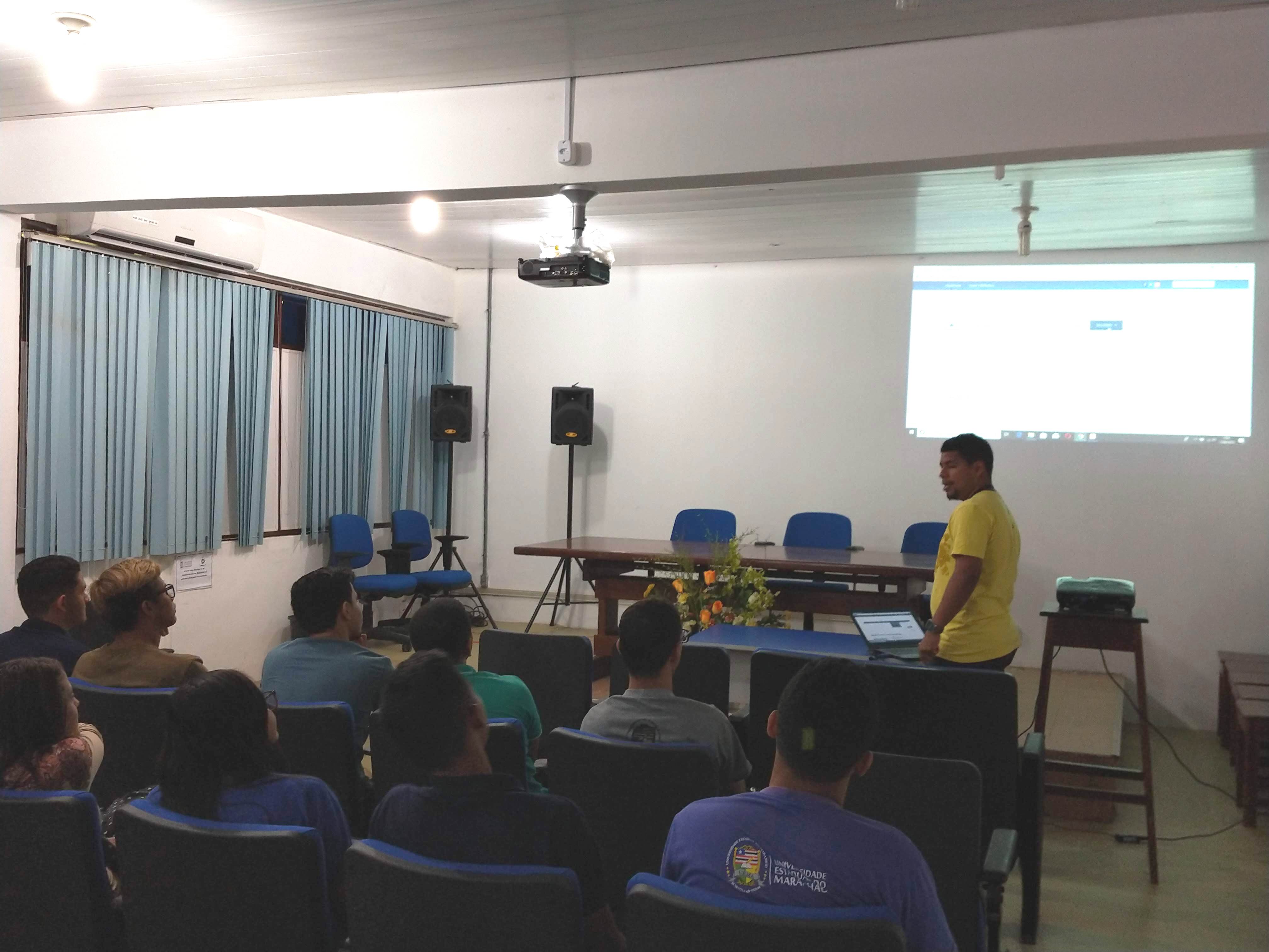 Cursos da Uema participam do Workshop de Apresentação e Aperfeiçoamento realizados pelo HelpDesk